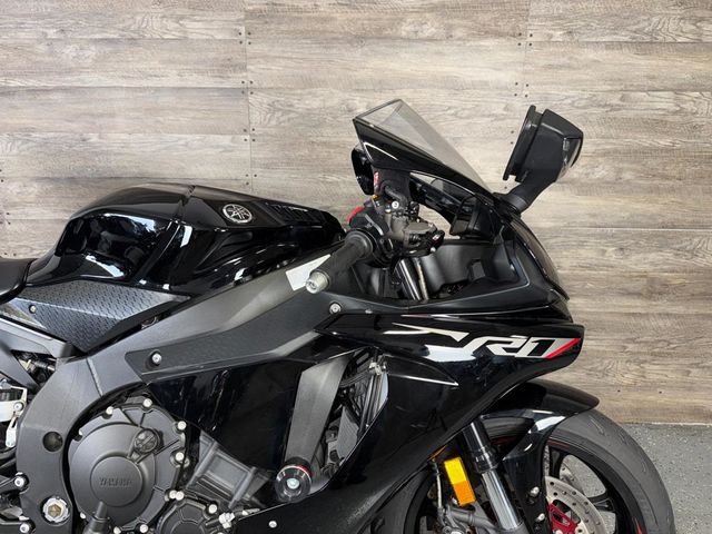 2018 Yamaha YZF-R1 SUPER CLEAN! - 23006421 - 3