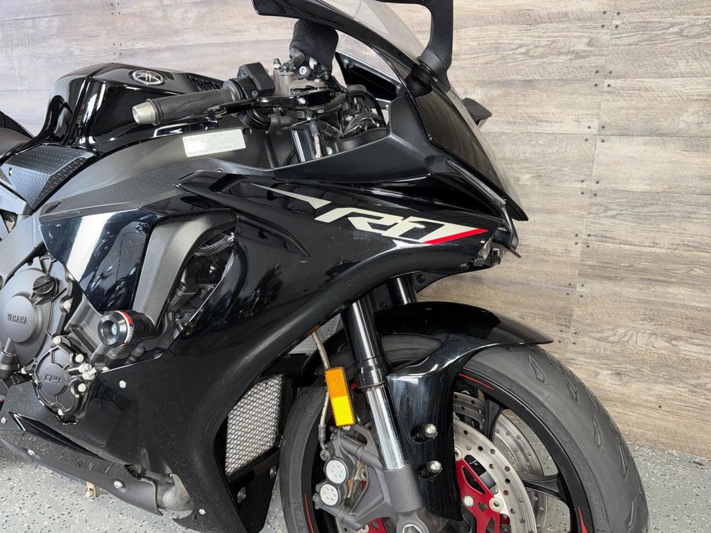2018 Yamaha YZF-R1 SUPER CLEAN! - 23006421 - 4