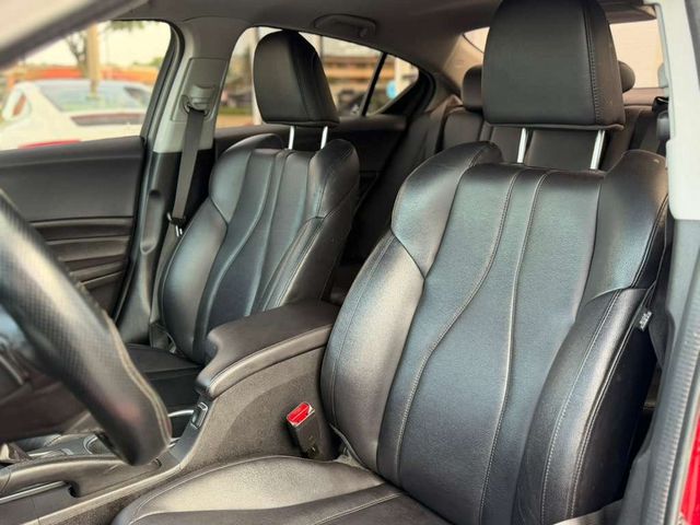 2019 Acura ILX Sedan - 23073922 - 8