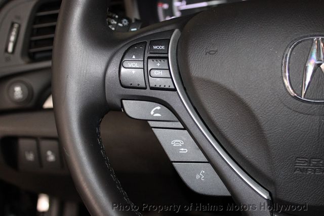 2019 Acura ILX Sedan w/Technology Pkg - 22702301 - 24