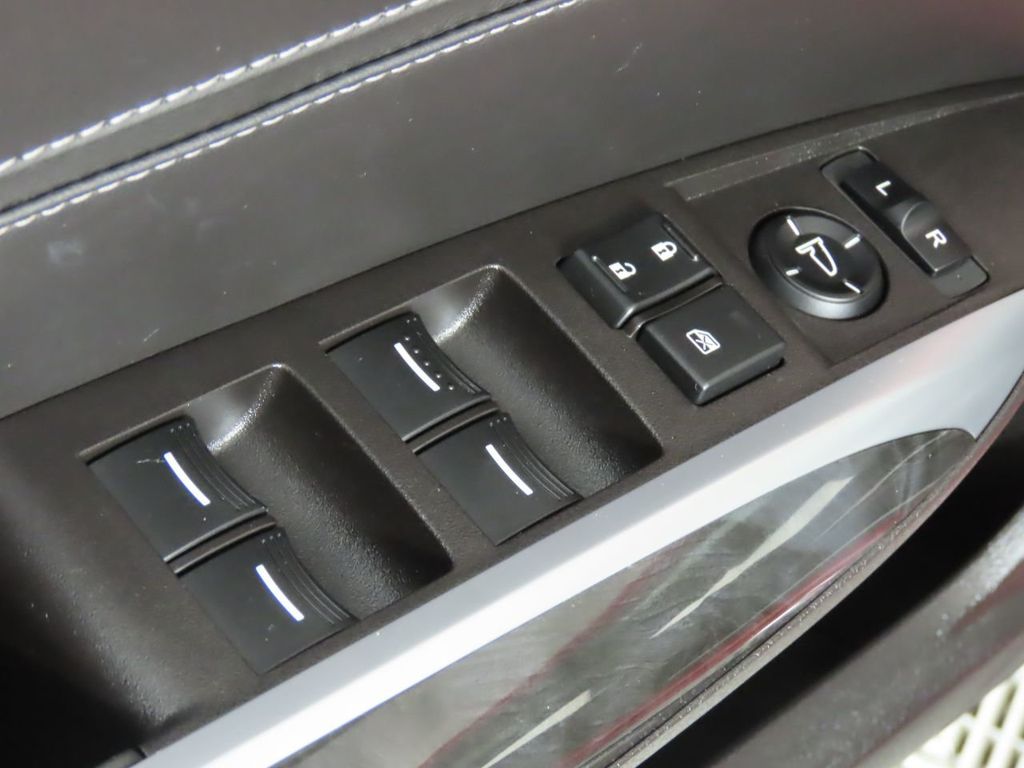 2019 Acura TLX 3.5L FWD w/Technology Pkg - 21176075 - 33