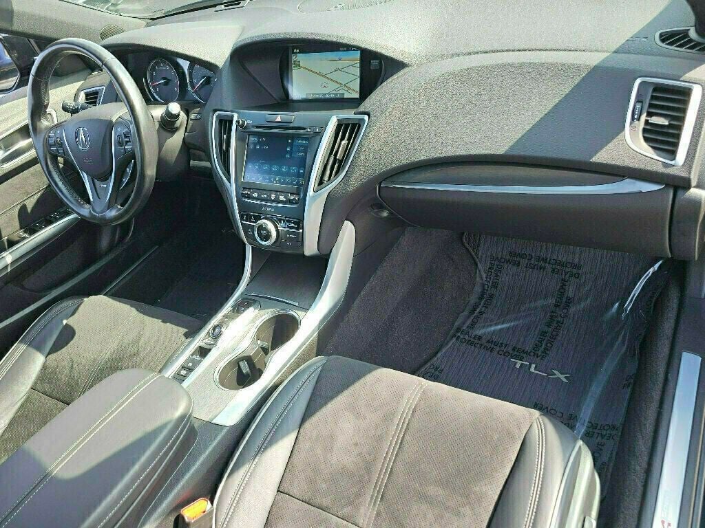 2019 Acura TLX 3.5L SH-AWD A-Spec photo 9