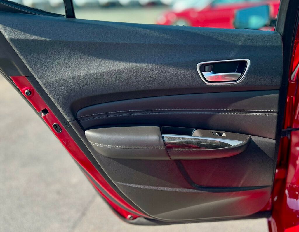 2019 Acura TLX FWD - 22897903 - 13