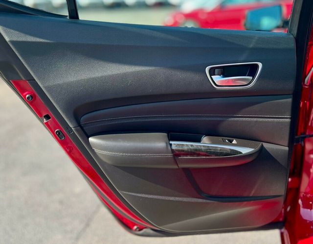 2019 Acura TLX FWD - 22897903 - 13