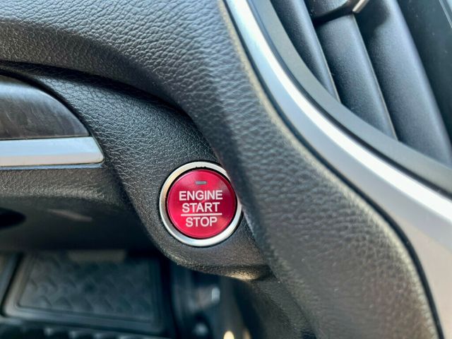 2019 Acura TLX FWD - 22897903 - 19