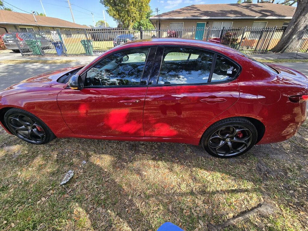 2019 Alfa Romeo Giulia AWD - 22984730 - 15