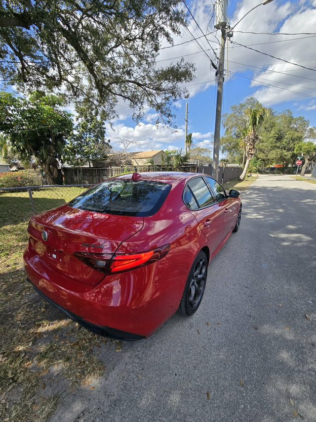 2019 Alfa Romeo Giulia AWD - 22984730 - 3