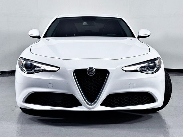 2019 Alfa Romeo Giulia AWD - 22950277 - 6