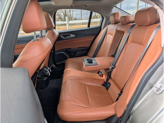 2019 Alfa Romeo Giulia AWD - 22961832 - 15
