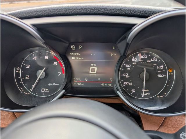 2019 Alfa Romeo Giulia AWD - 22961832 - 18
