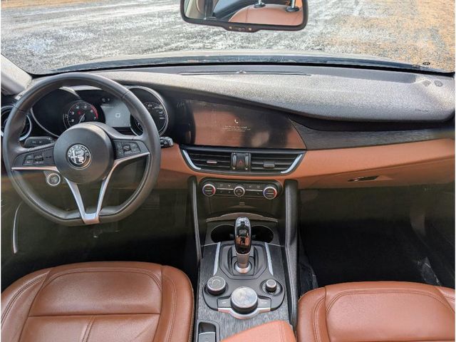 2019 Alfa Romeo Giulia AWD - 23000306 - 21