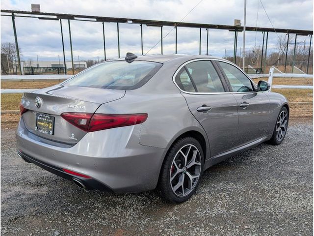 2019 Alfa Romeo Giulia AWD - 23000306 - 6