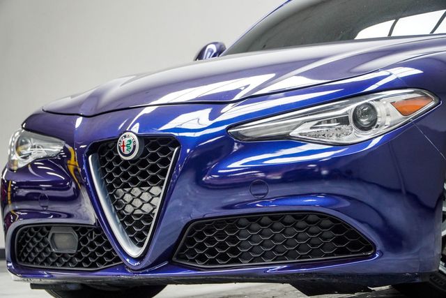 2019 Alfa Romeo Giulia RWD - 23000141 - 1