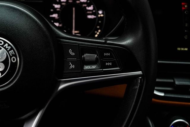 2019 Alfa Romeo Giulia RWD - 23000141 - 23