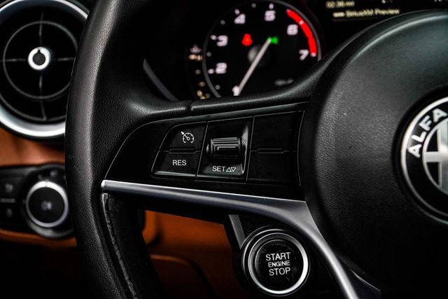 2019 Alfa Romeo Giulia RWD - 23000141 - 24