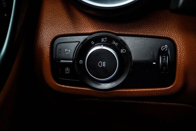 2019 Alfa Romeo Giulia RWD - 23000141 - 26