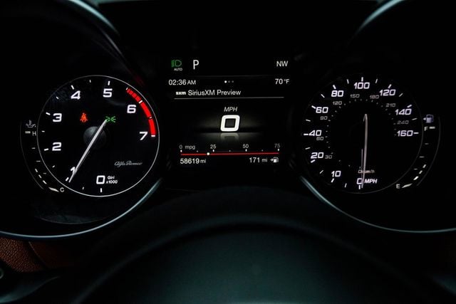 2019 Alfa Romeo Giulia RWD - 23000141 - 27