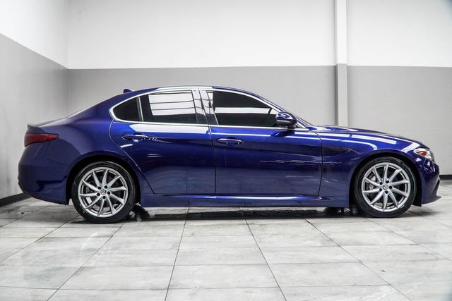 2019 Alfa Romeo Giulia RWD - 23000141 - 5