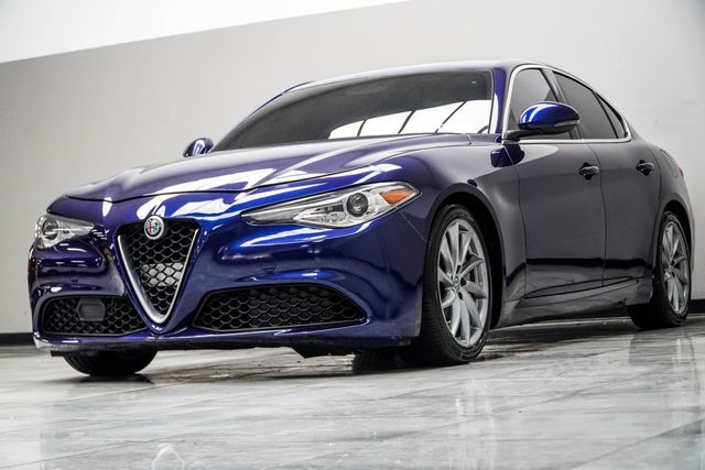 2019 Alfa Romeo Giulia RWD - 23000141 - 7