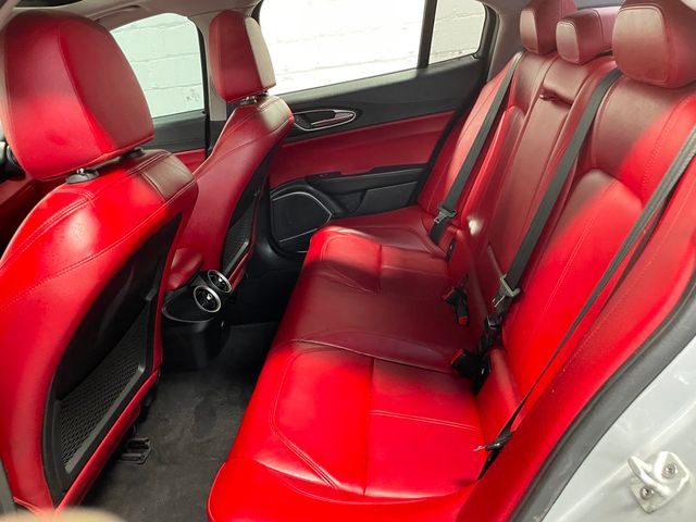 2019 Alfa Romeo Giulia RWD - 22762751 - 18