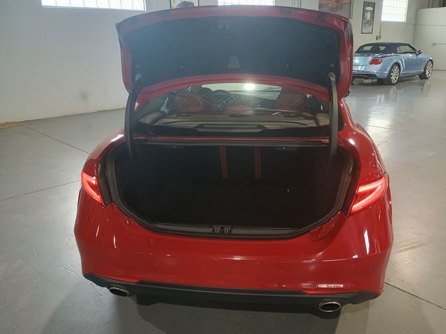 2019 Alfa Romeo Giulia RWD Clean Carfax Florida Car - 23074342 - 40