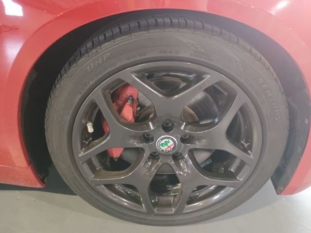 2019 Alfa Romeo Giulia RWD Clean Carfax Florida Car - 23074342 - 45