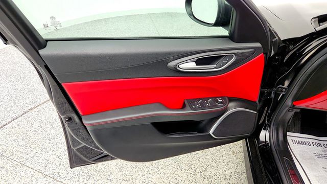 2019 Alfa Romeo Giulia Sport RWD - 22999396 - 10