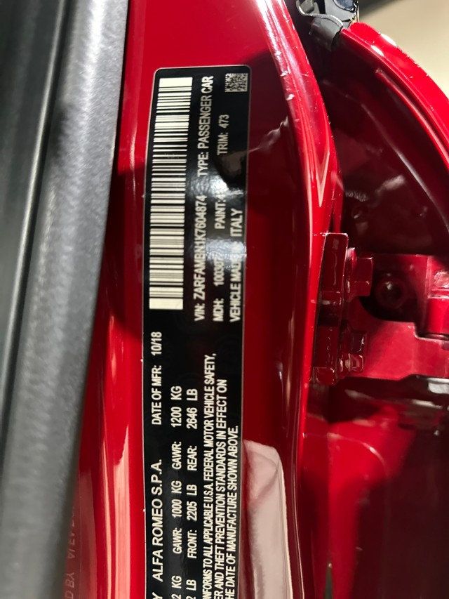 2019 Alfa Romeo Giulia Ti Sport - 22235414 - 27