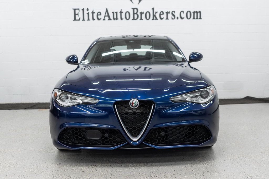 2019 Alfa Romeo Giulia Ti Sport photo 3