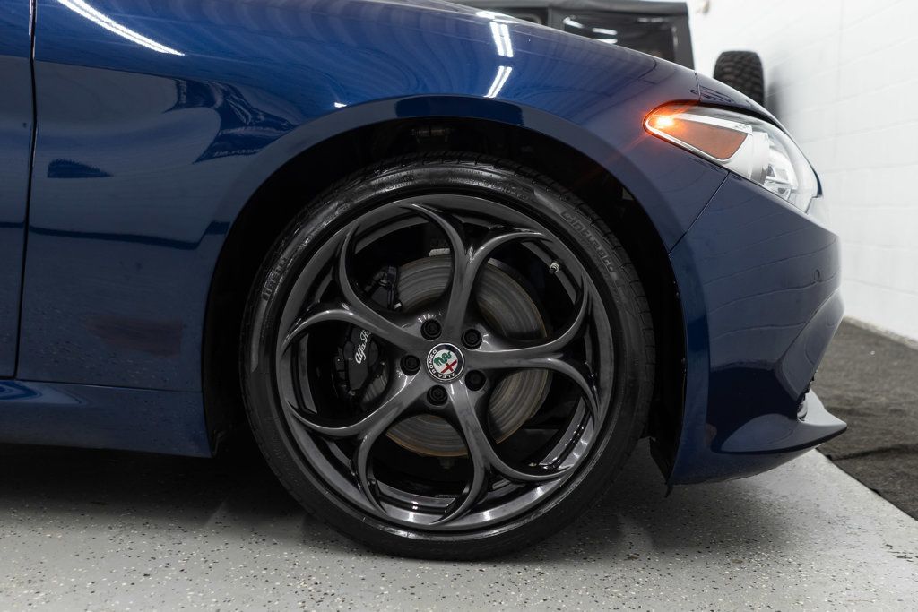 2019 Alfa Romeo Giulia Ti Sport photo 35
