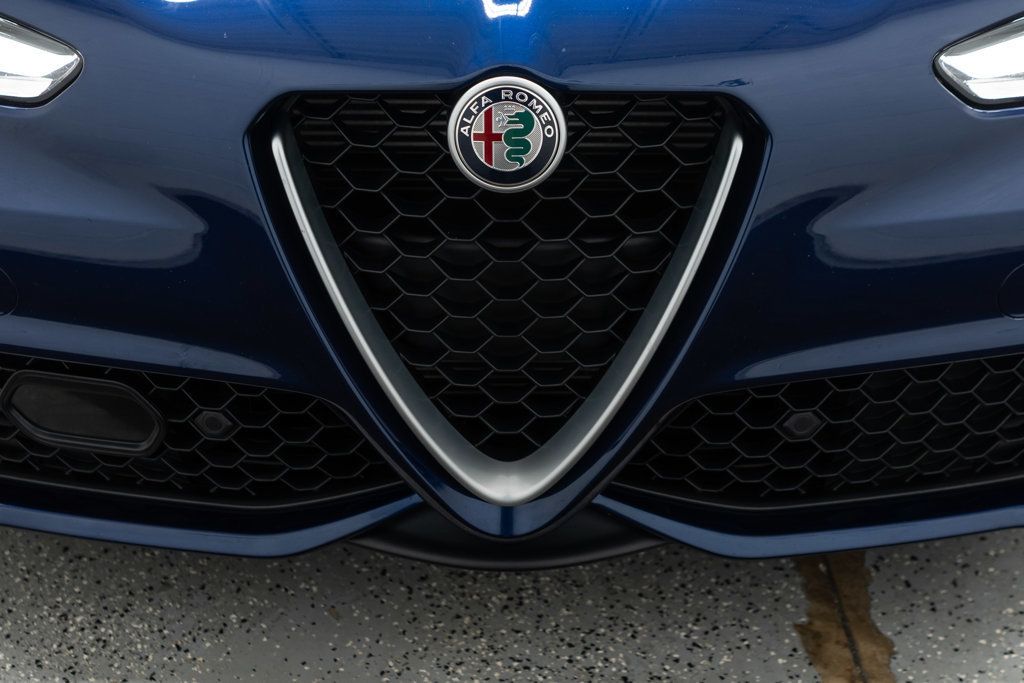 2019 Alfa Romeo Giulia Ti Sport photo 39