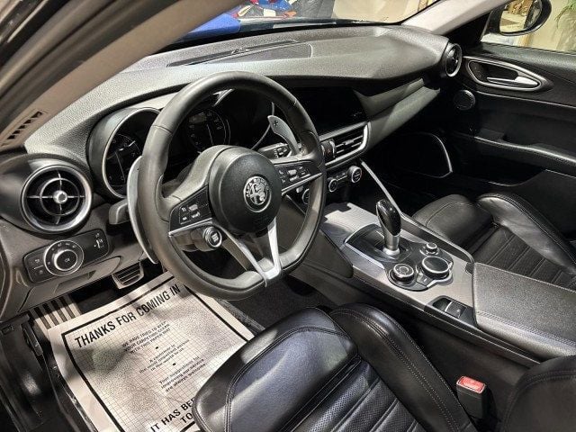 2019 Alfa Romeo Giulia Ti Sport RWD - 22614174 - 9