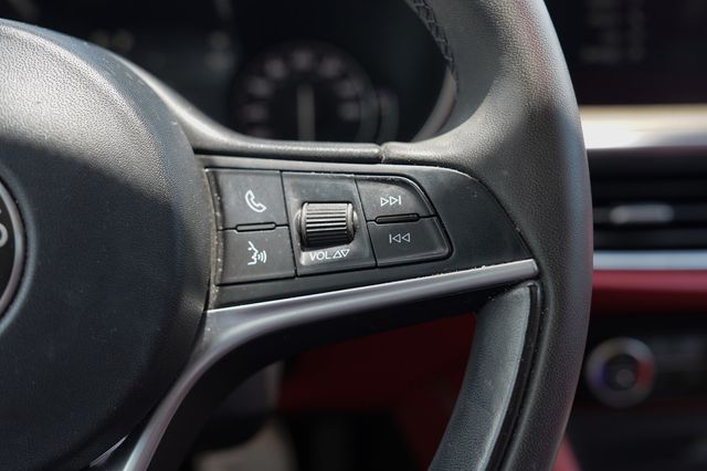 2019 Alfa Romeo Stelvio  - 23035657 - 30
