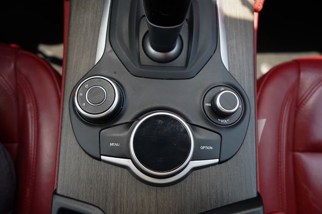 2019 Alfa Romeo Stelvio  - 23035657 - 38