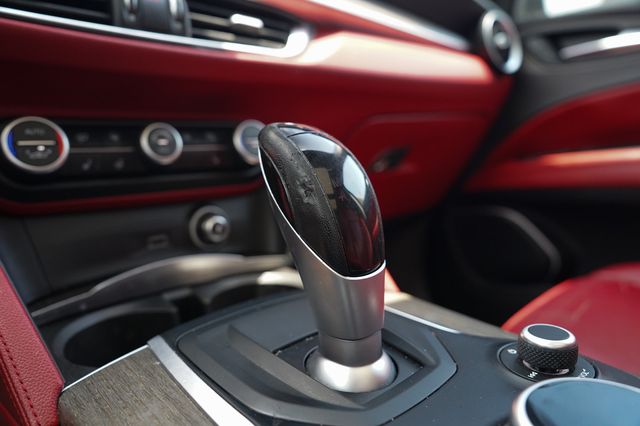 2019 Alfa Romeo Stelvio  - 23035657 - 39