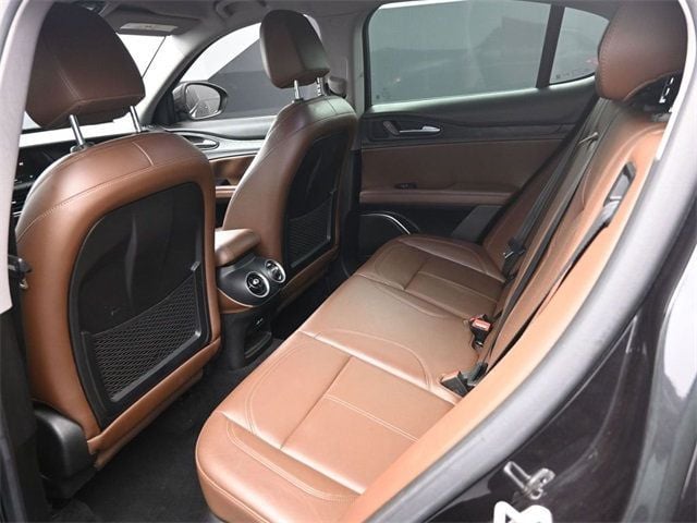 2019 Alfa Romeo Stelvio AWD - 22948925 - 13