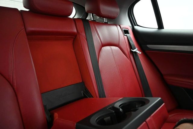 2019 Alfa Romeo Stelvio AWD - 23036709 - 19