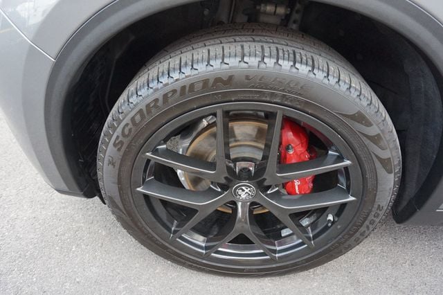 2019 Alfa Romeo Stelvio LOW MILES, PREMIUM WHEELS, RED INTERIOR, BACKUP CAMERA - 23073210 - 11