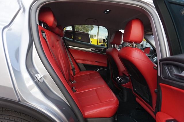 2019 Alfa Romeo Stelvio LOW MILES, PREMIUM WHEELS, RED INTERIOR, BACKUP CAMERA - 23073210 - 18