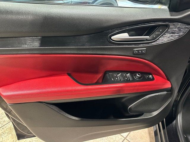 2019 Alfa Romeo Stelvio RWD - 22775549 - 7