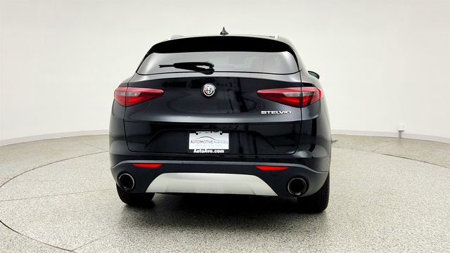2019 Alfa Romeo Stelvio RWD w/ Dual-Pane Sunroof, 8.8'' Radio & Driver Assist Static - 23028003 - 5