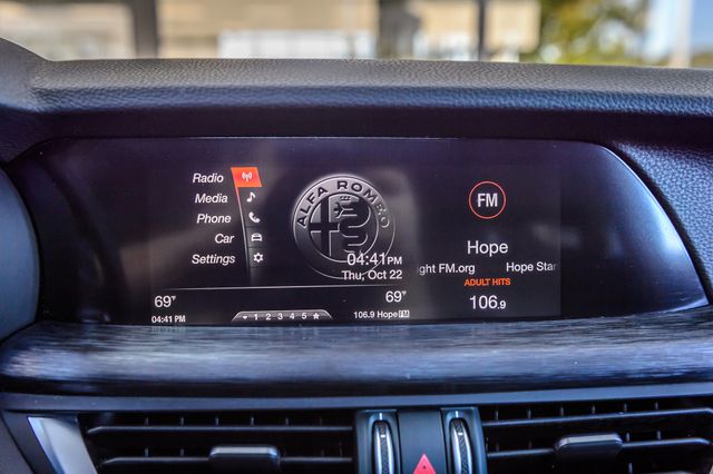 2019 Alfa Romeo Stelvio STELVIO AWD - PANO ROOF - NAV - BLUETOOTH - MUST SEE - 23099019 - 18
