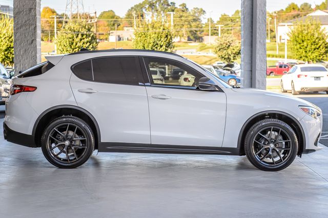 2019 Alfa Romeo Stelvio STELVIO AWD - PANO ROOF - NAV - BLUETOOTH - MUST SEE - 23099019 - 50