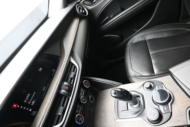 2019 Alfa Romeo Stelvio Ti - 23004786 - 22