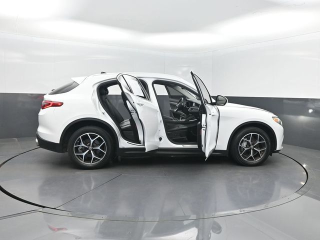 2019 Alfa Romeo Stelvio Ti - 23004786 - 36