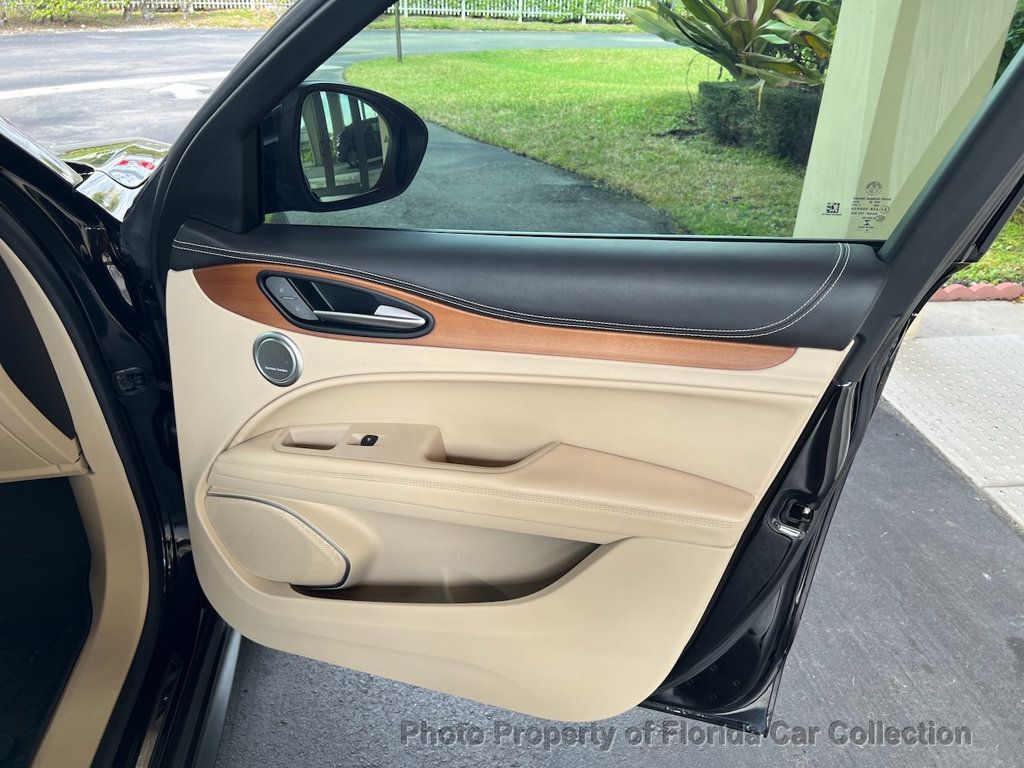 2019 Alfa Romeo Stelvio Ti Lusso Q4 AWD - 22721841 - 29