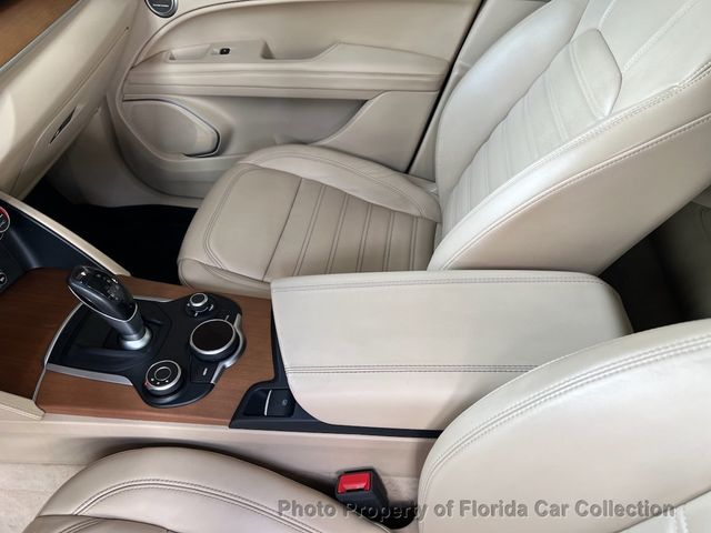 2019 Alfa Romeo Stelvio Ti Lusso Q4 AWD - 22721841 - 37