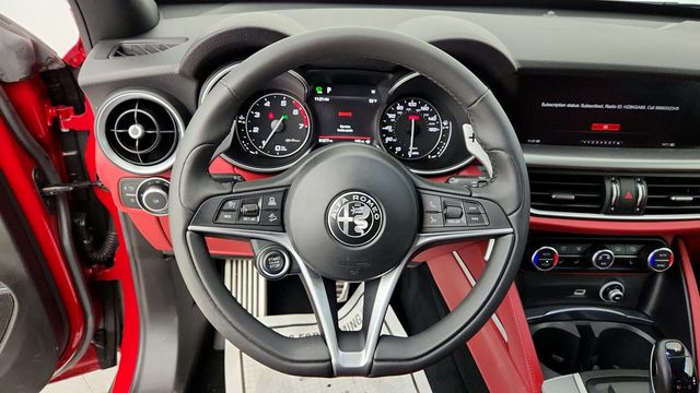 2019 Alfa Romeo Stelvio Ti Sport AWD - 22944199 - 12