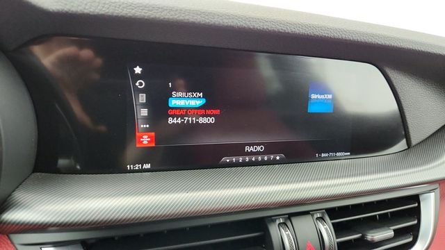 2019 Alfa Romeo Stelvio Ti Sport AWD - 22944199 - 17