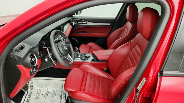 2019 Alfa Romeo Stelvio Ti Sport AWD - 22944199 - 19
